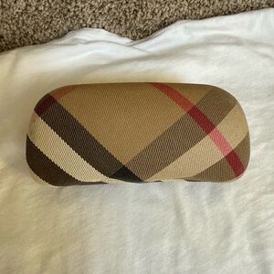 Burberry Plaid Sunglasses Case